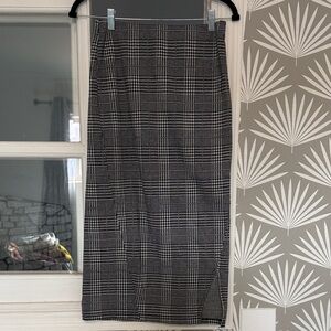 14th & Union Black and White Checkered Pencil Skirt